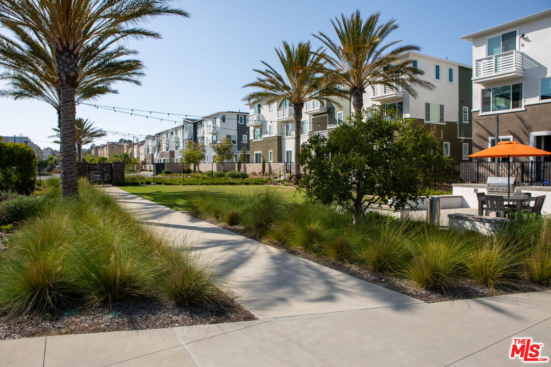 1483 W Vista Way Unit: 1574N