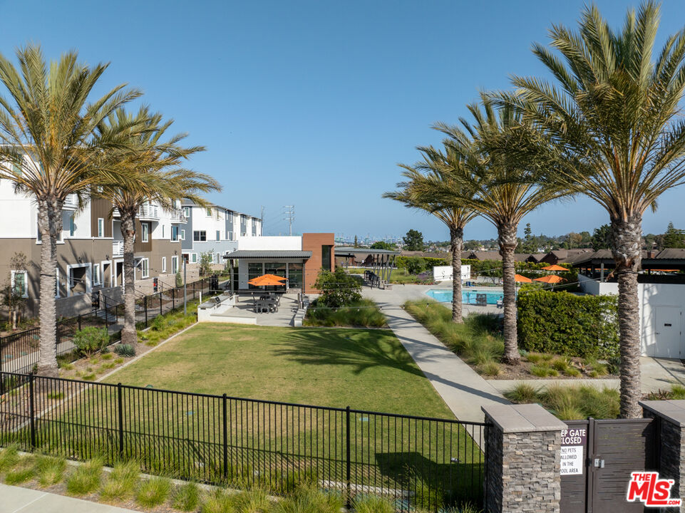 1483 W Vista Way Unit: 1574N