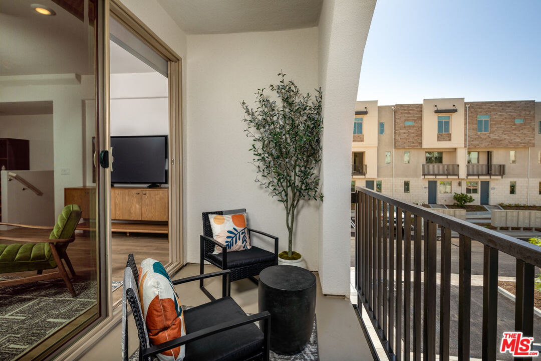 1483 W Vista Way Unit: 1574N