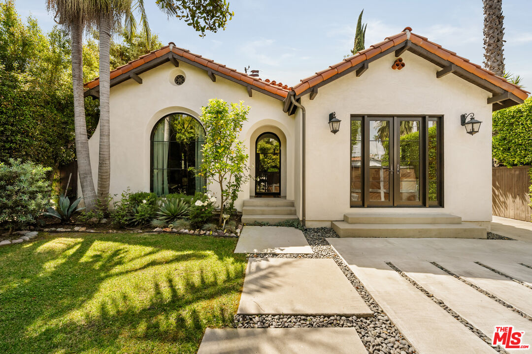 459 N Crescent Heights Blvd