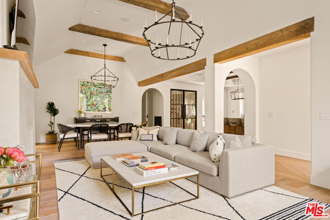 459 N Crescent Heights Blvd