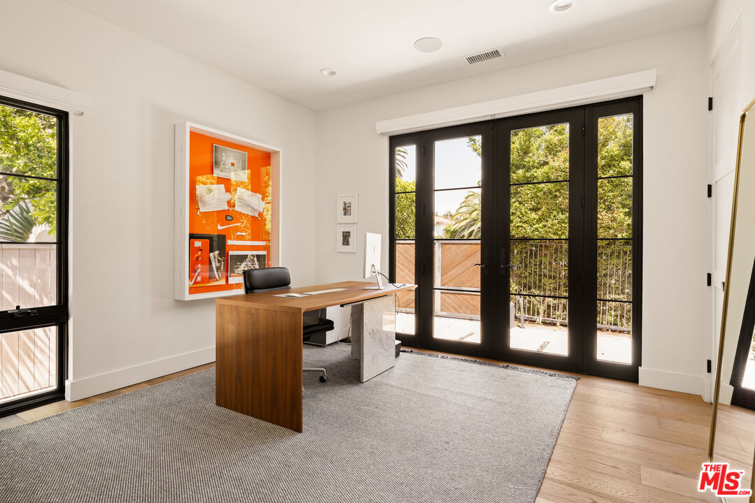 459 N Crescent Heights Blvd