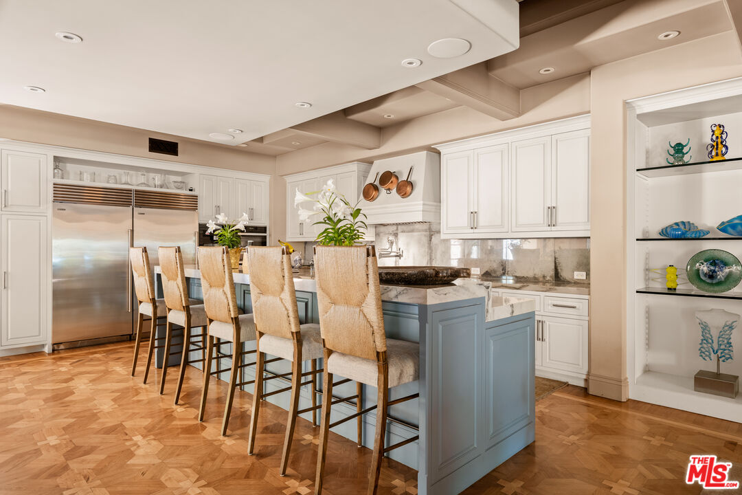 4009 Valley Meadow Rd