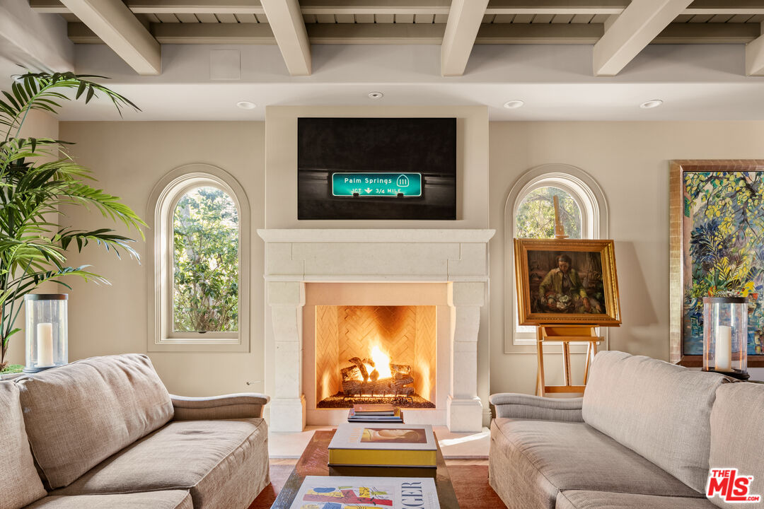 4009 Valley Meadow Rd