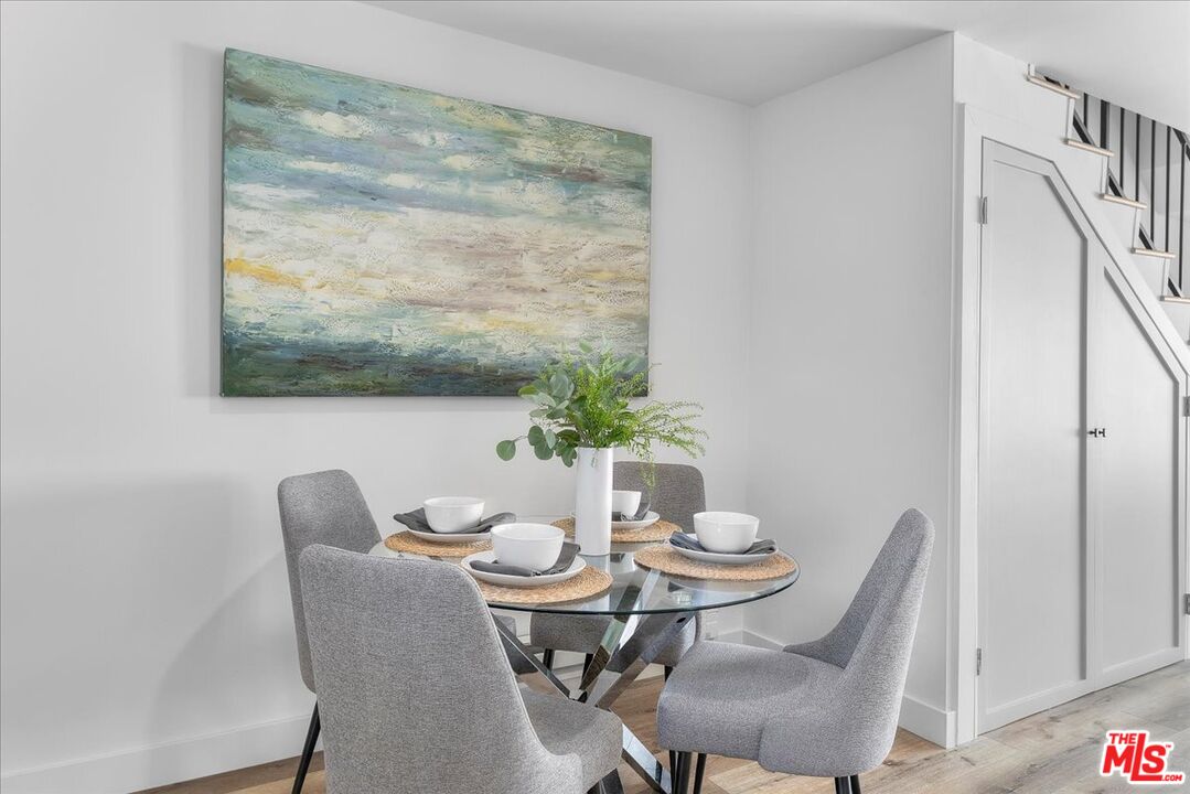 1311 Manhattan Beach Blvd Unit: 2