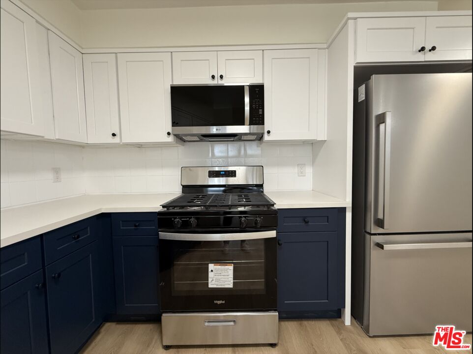 1827 Veteran Ave Unit: 23