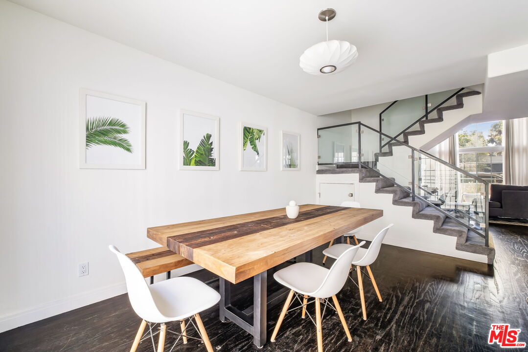 801 N Martel Ave Unit: 3