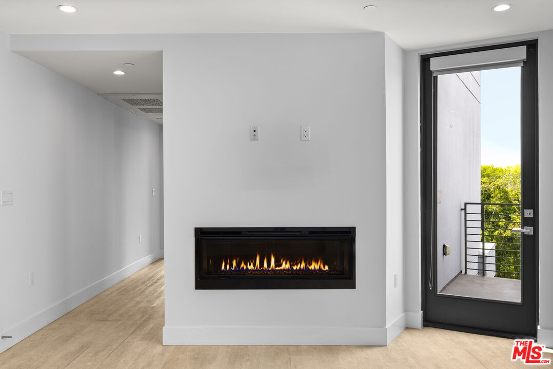 5955 Saturn St Unit: 302