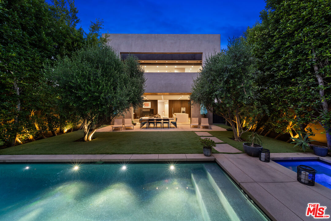 607 N Alta Vista Blvd