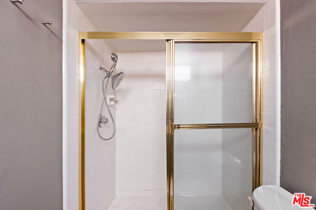 850 N Kings Rd Unit: 312