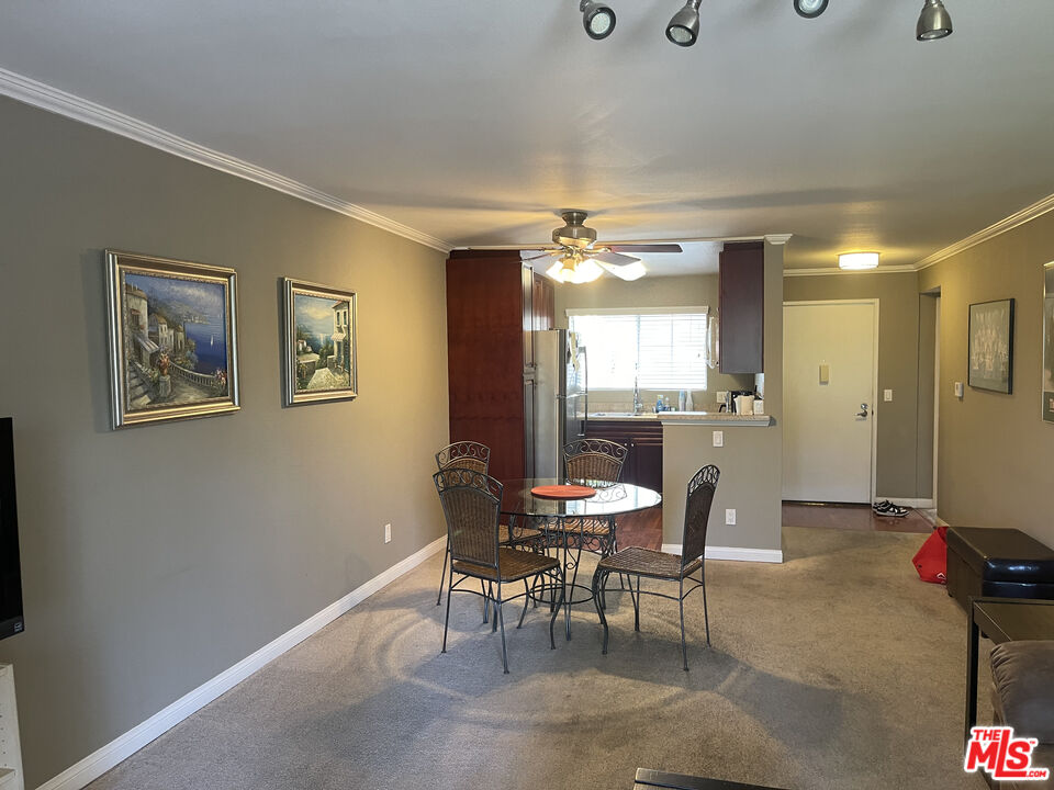 21550 Burbank Blvd Unit: 204