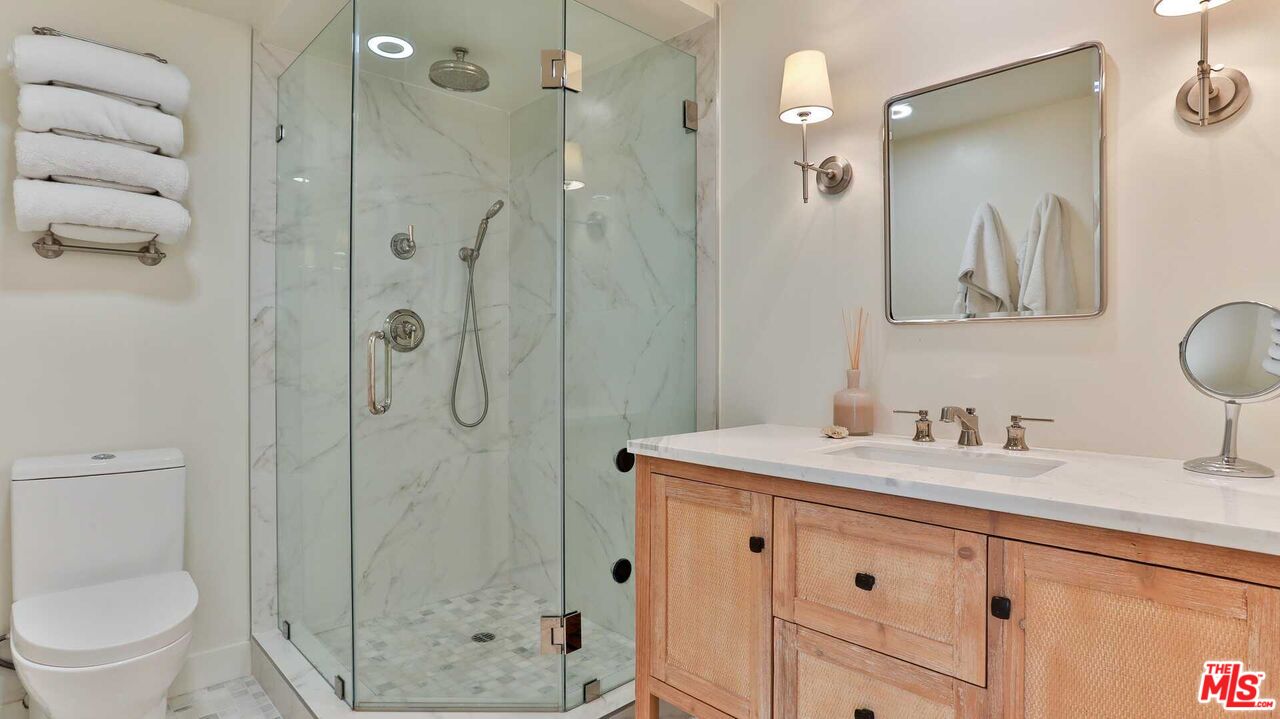 4337 Marina City Drive Unit: 249