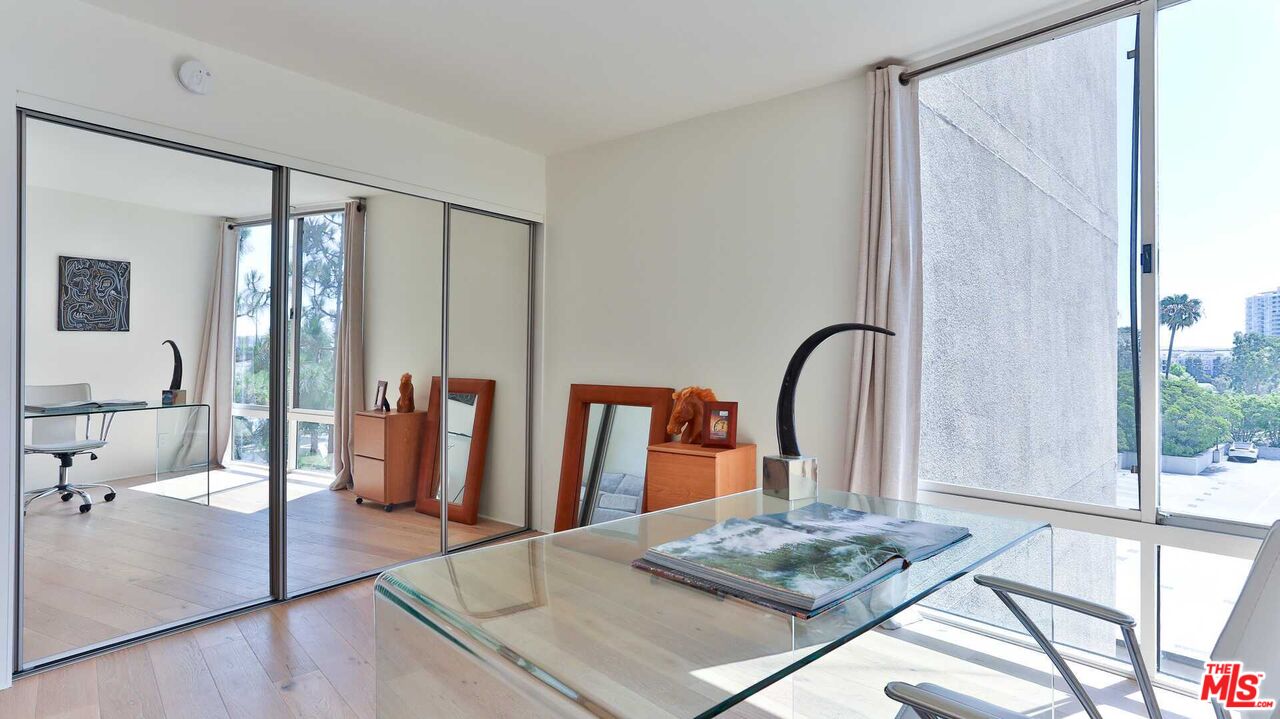 4337 Marina City Drive Unit: 249