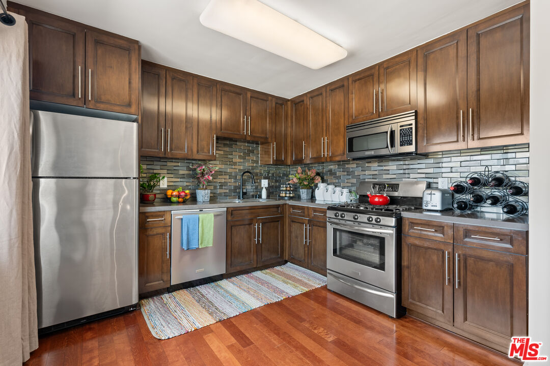 811 S Bedford St Unit: 304