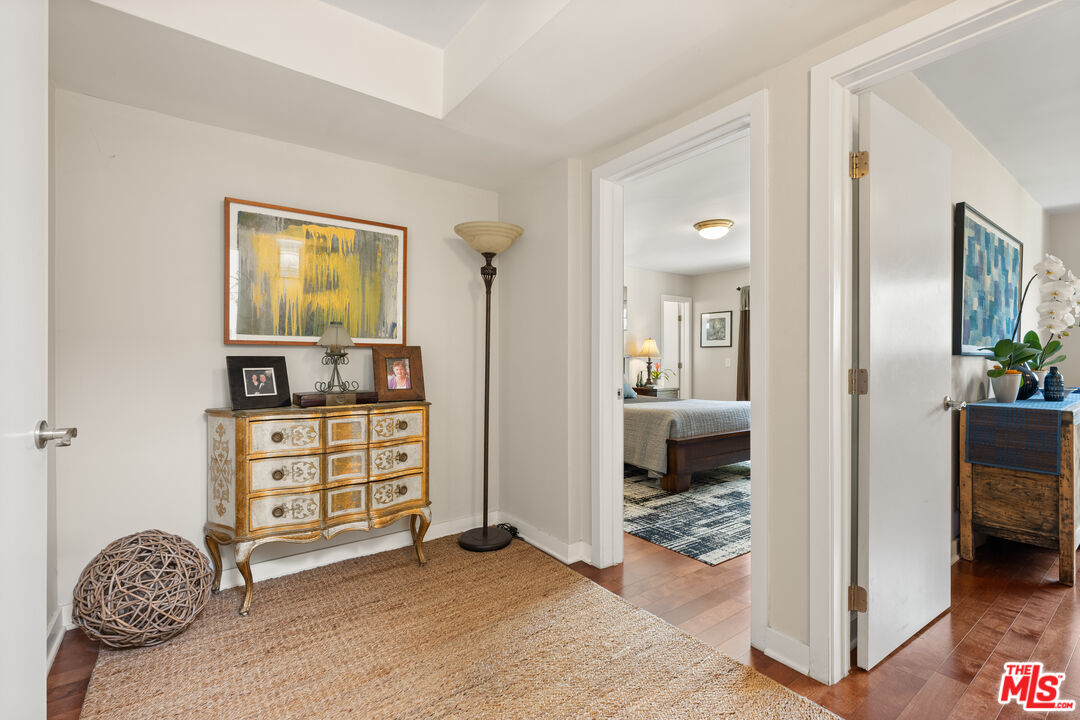 811 S Bedford St Unit: 304