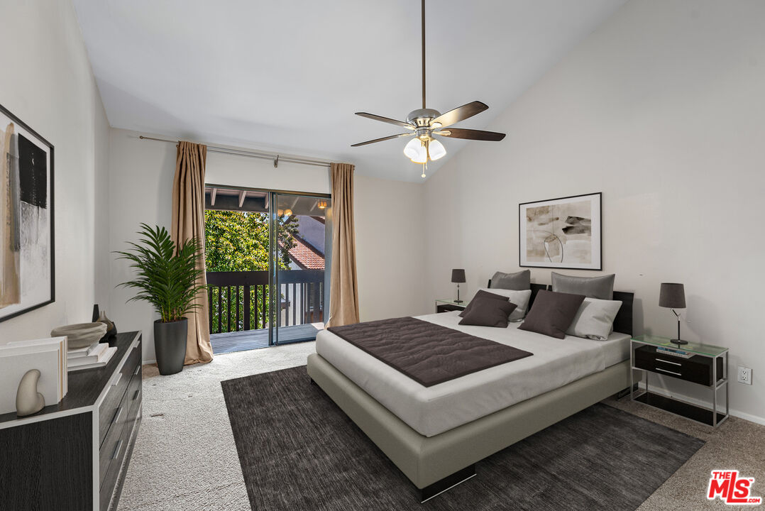 6265 Canoga Ave Unit: 38