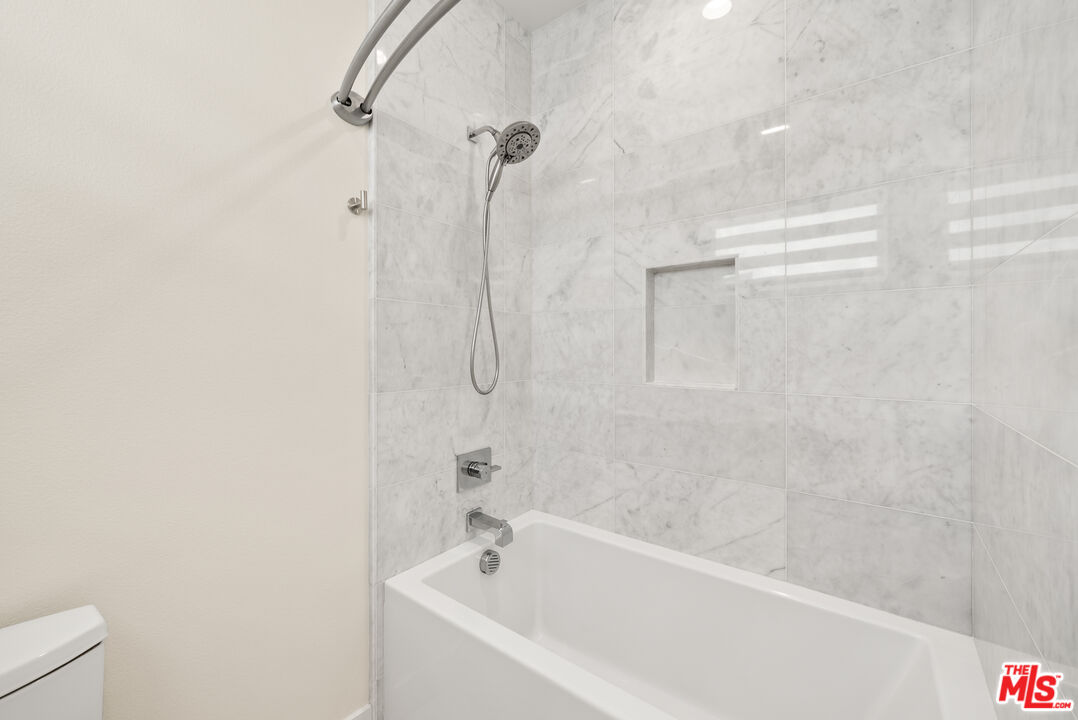 12667 Bluff Creek Dr