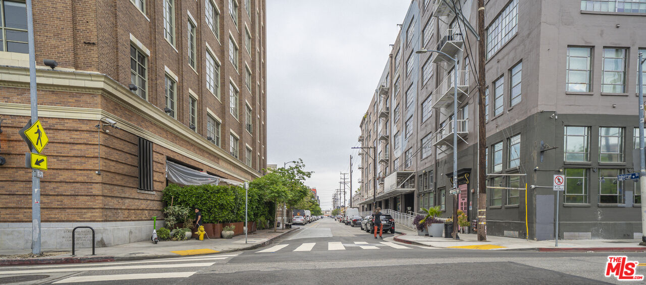 1850 Industrial St Unit: 113