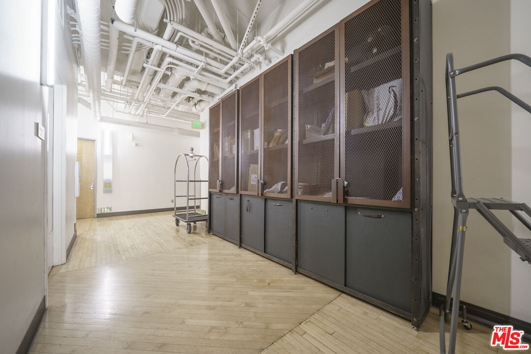 1850 Industrial St Unit: 113