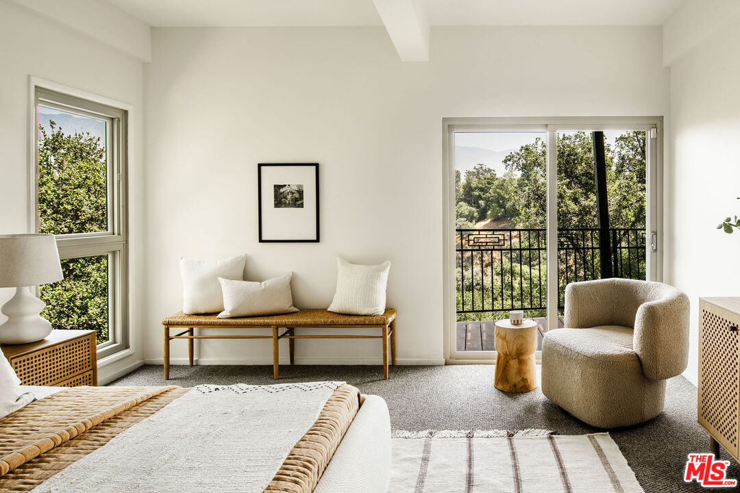 1950 Linda Vista Ave