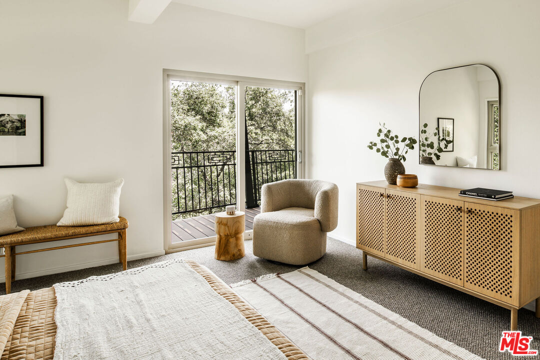 1950 Linda Vista Ave