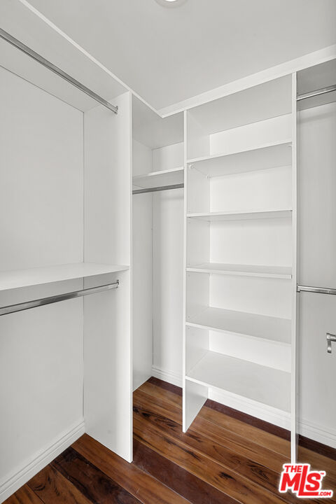 744 N Alfred St Unit: 104