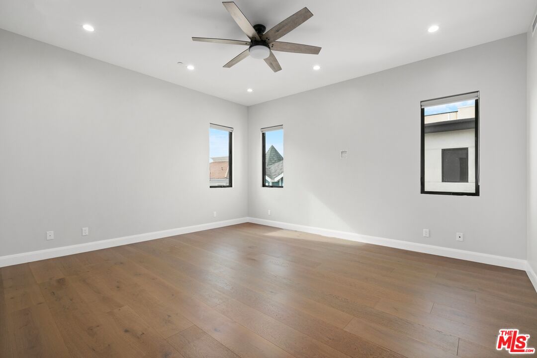 211 S Irena Ave Unit: A