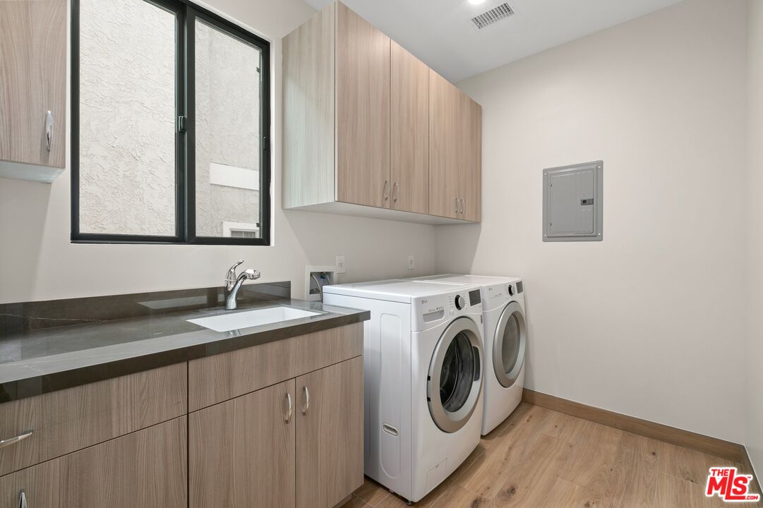 211 S Irena Ave Unit: A