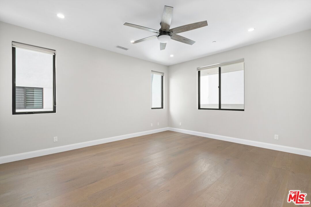 211 S Irena Ave Unit: A