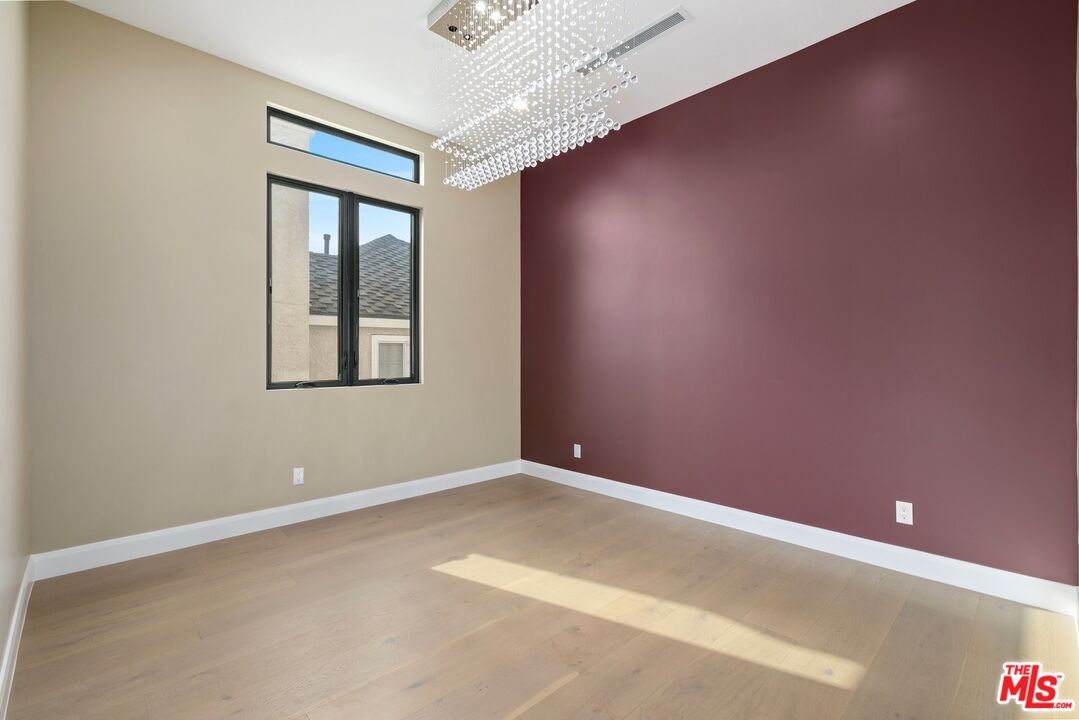 211 S Irena Ave Unit: A