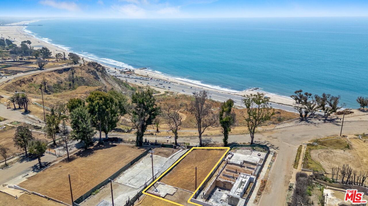 15419 Via De Las Olas