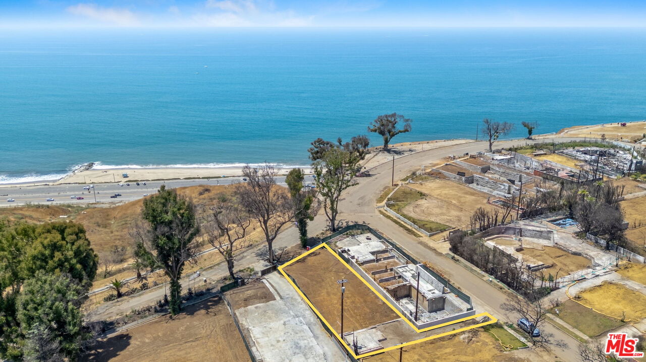 15419 Via De Las Olas