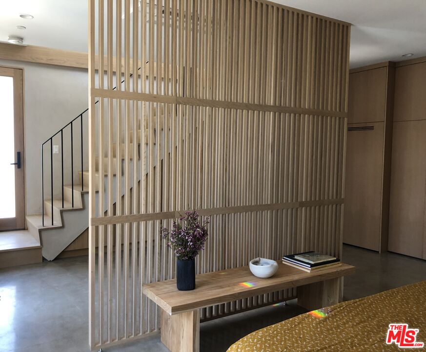 15419 Via De Las Olas