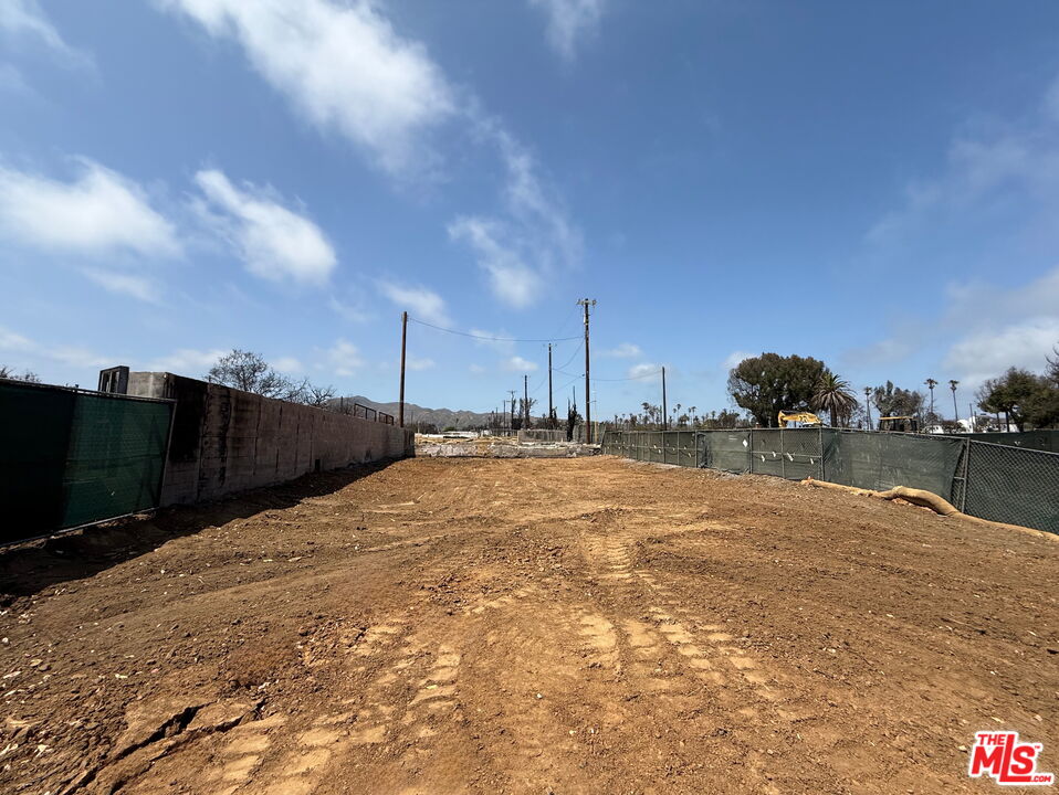 15419 Via De Las Olas