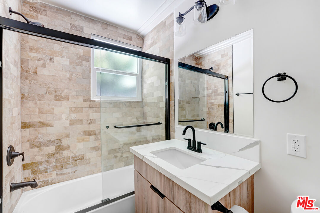 308 S Reeves Dr Unit: 310A