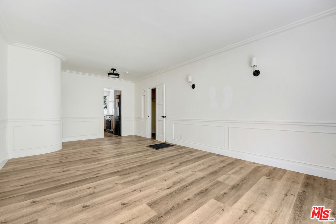 308 S Reeves Dr Unit: 310A