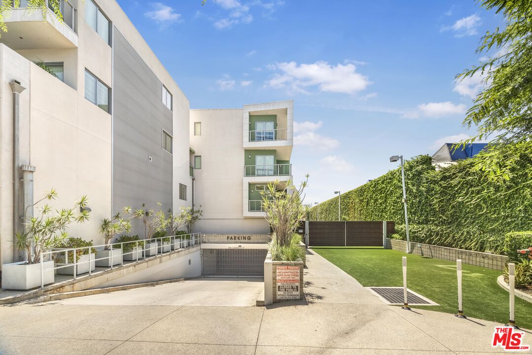 11500 Tennessee Ave Unit: 114