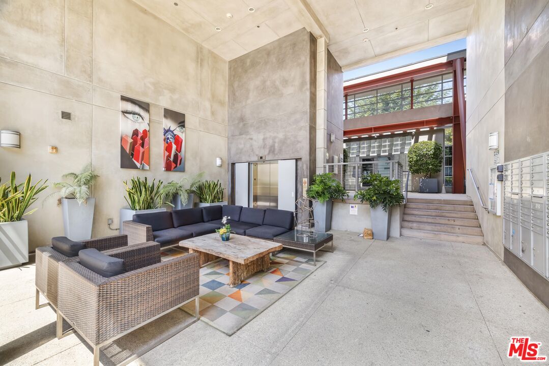 11500 Tennessee Ave Unit: 114