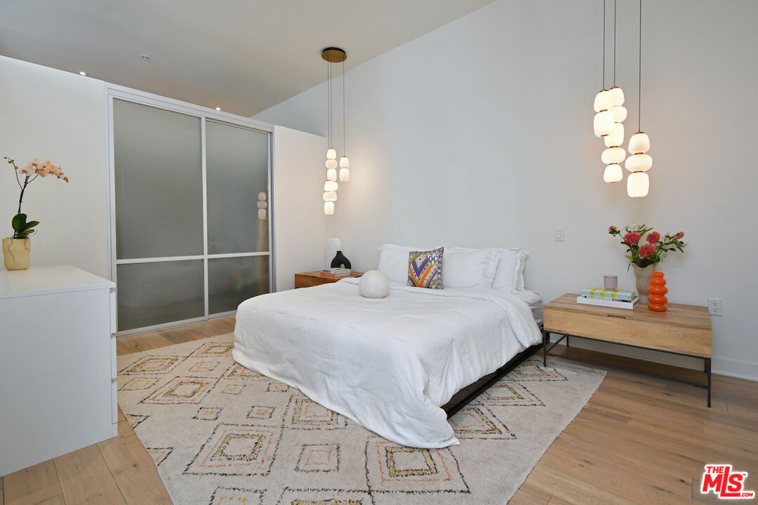 4080 Glencoe Ave Unit: 312