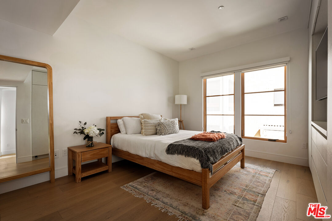 1033 N Vista St Unit: D