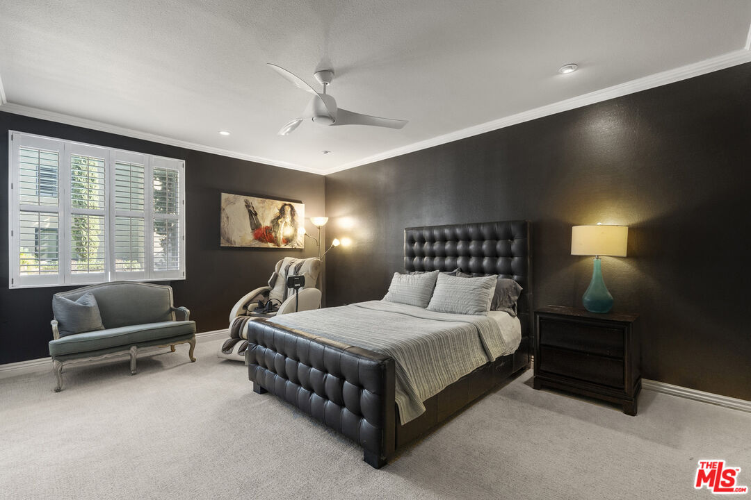 8455 Fountain Ave Unit: 419