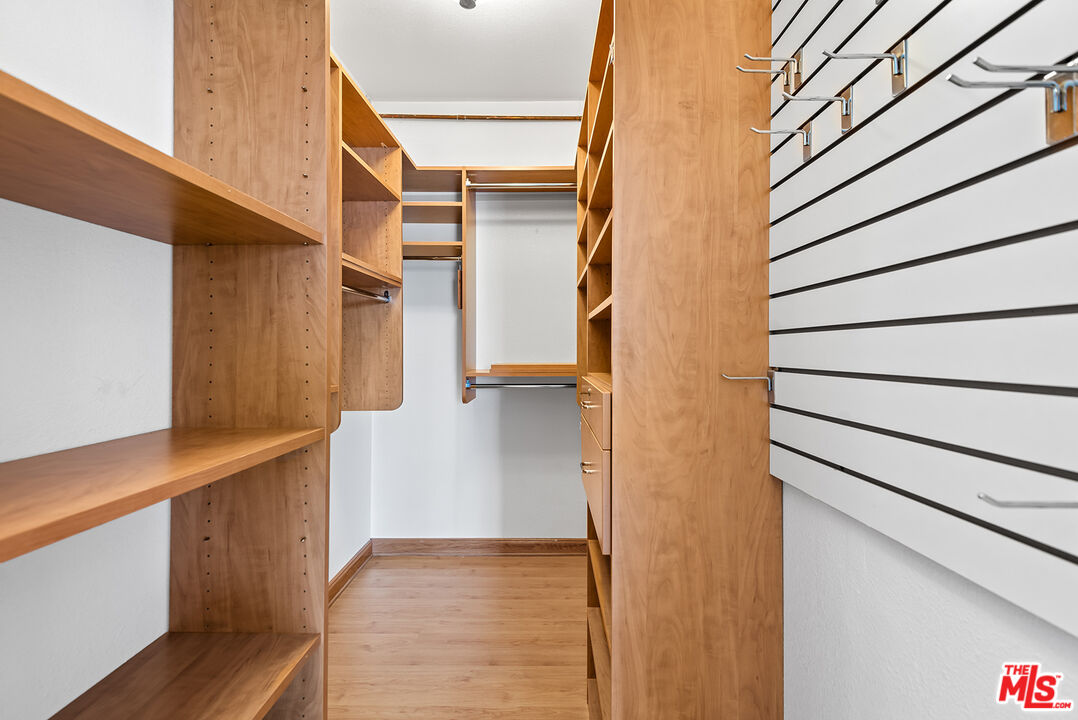 1115 S Elm Dr Unit: 412