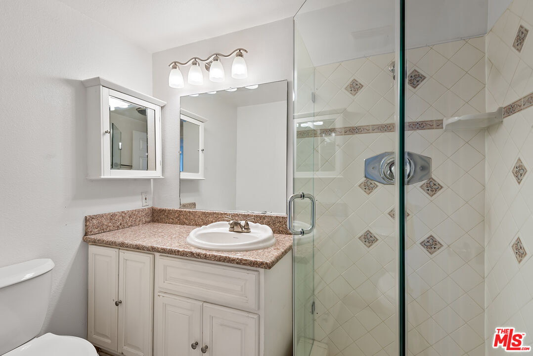 1115 S Elm Dr Unit: 412