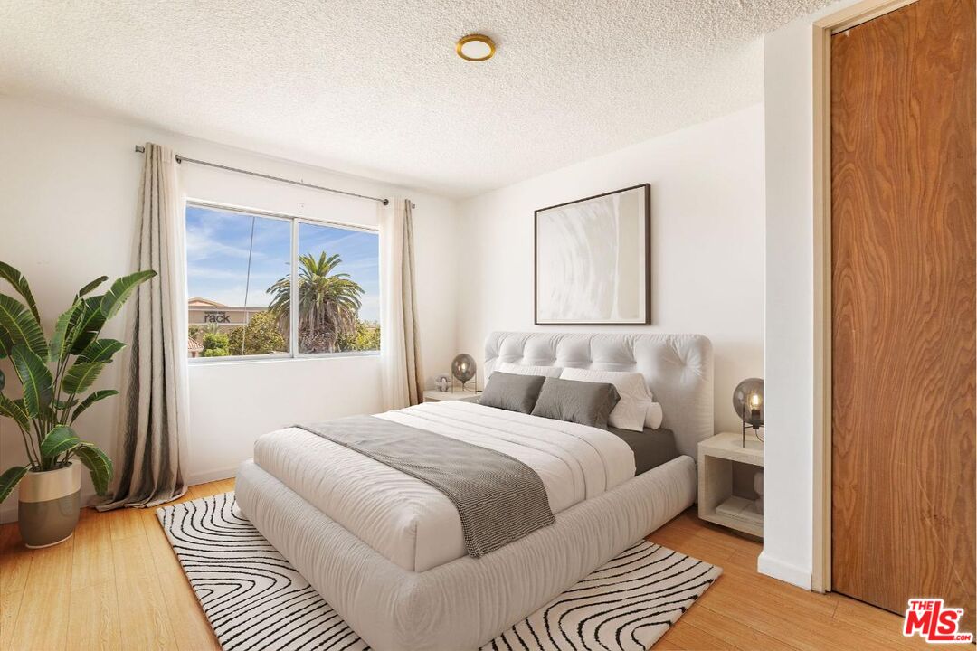 330 N Howard St Unit: 311