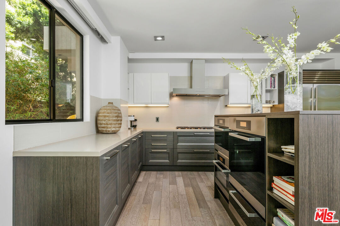 432 N Oakhurst Dr Unit: 101