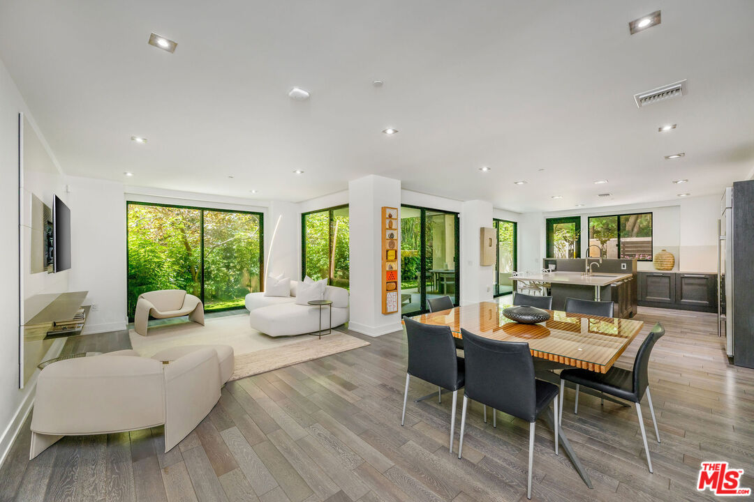 432 N Oakhurst Dr Unit: 101