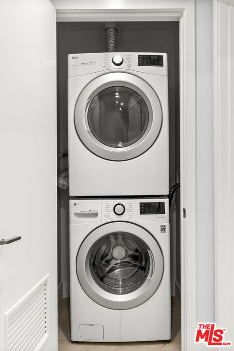 5955 Saturn St Unit: 105