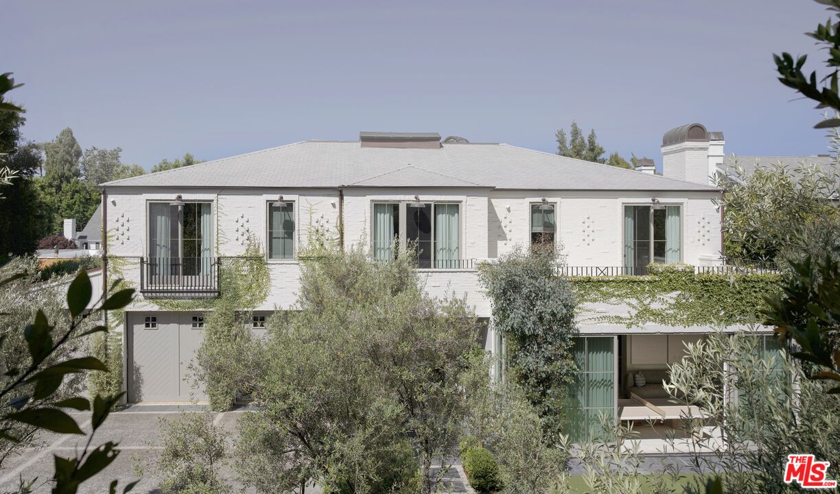 127 S Burlingame Ave