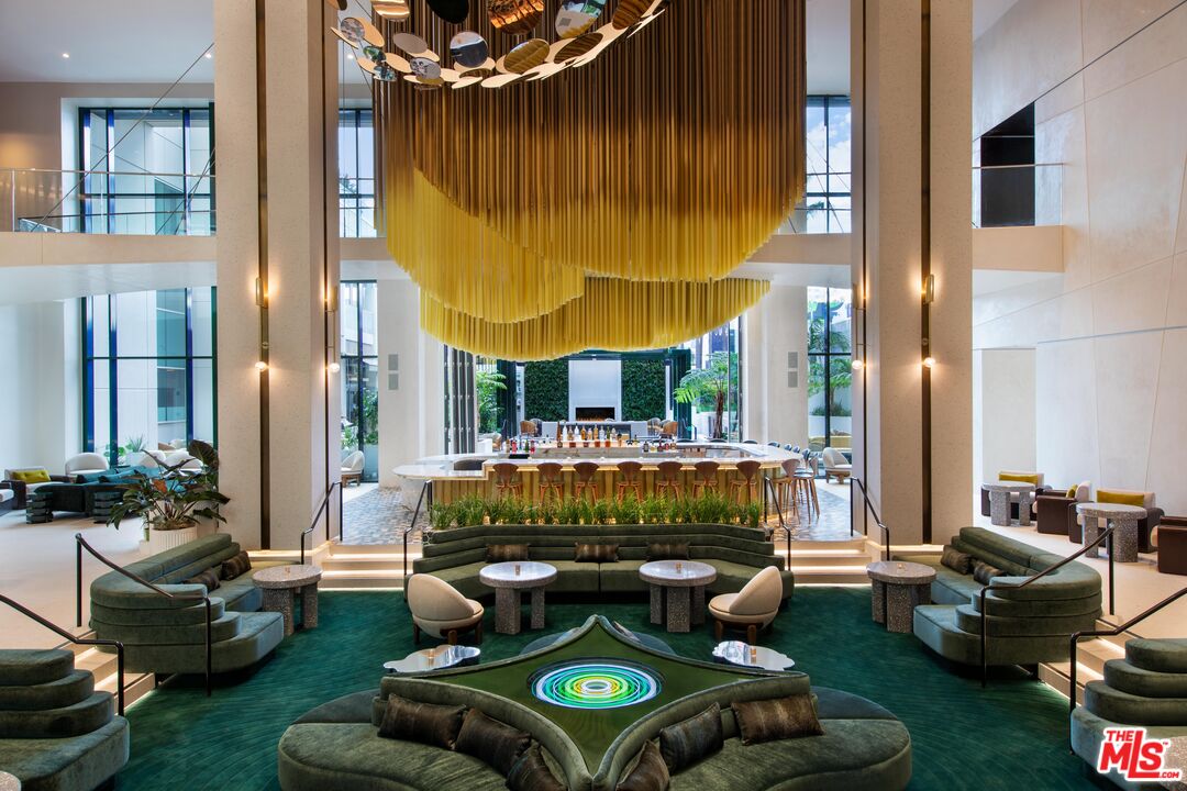 6250 Hollywood Blvd Unit: 10J