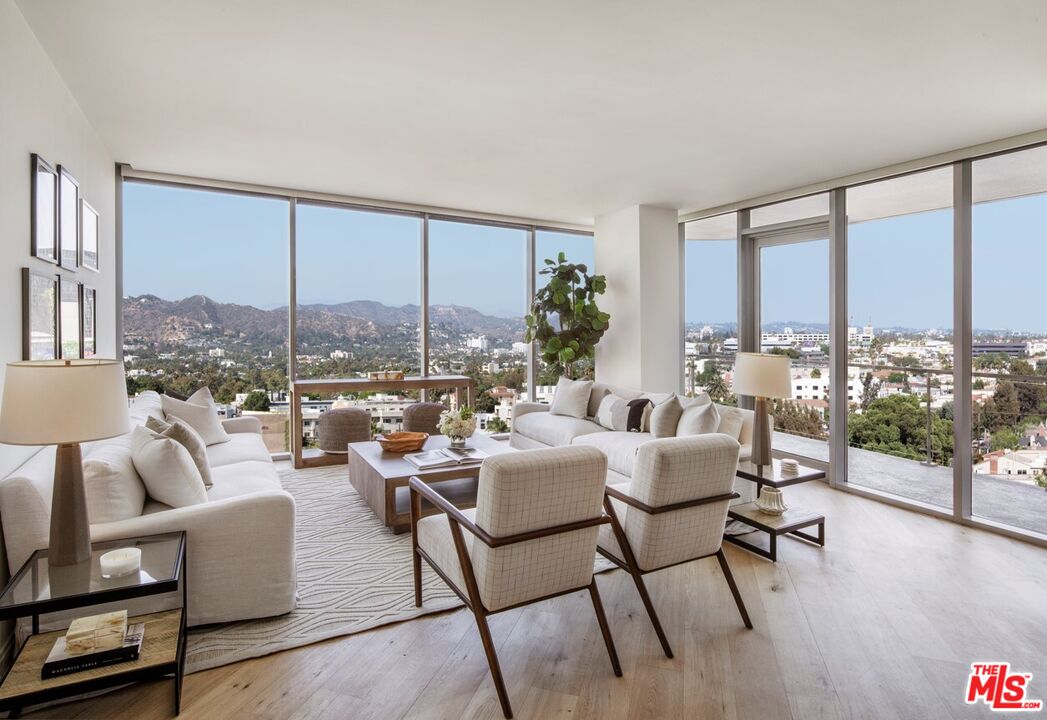 8500 Burton Way Unit: PH 808